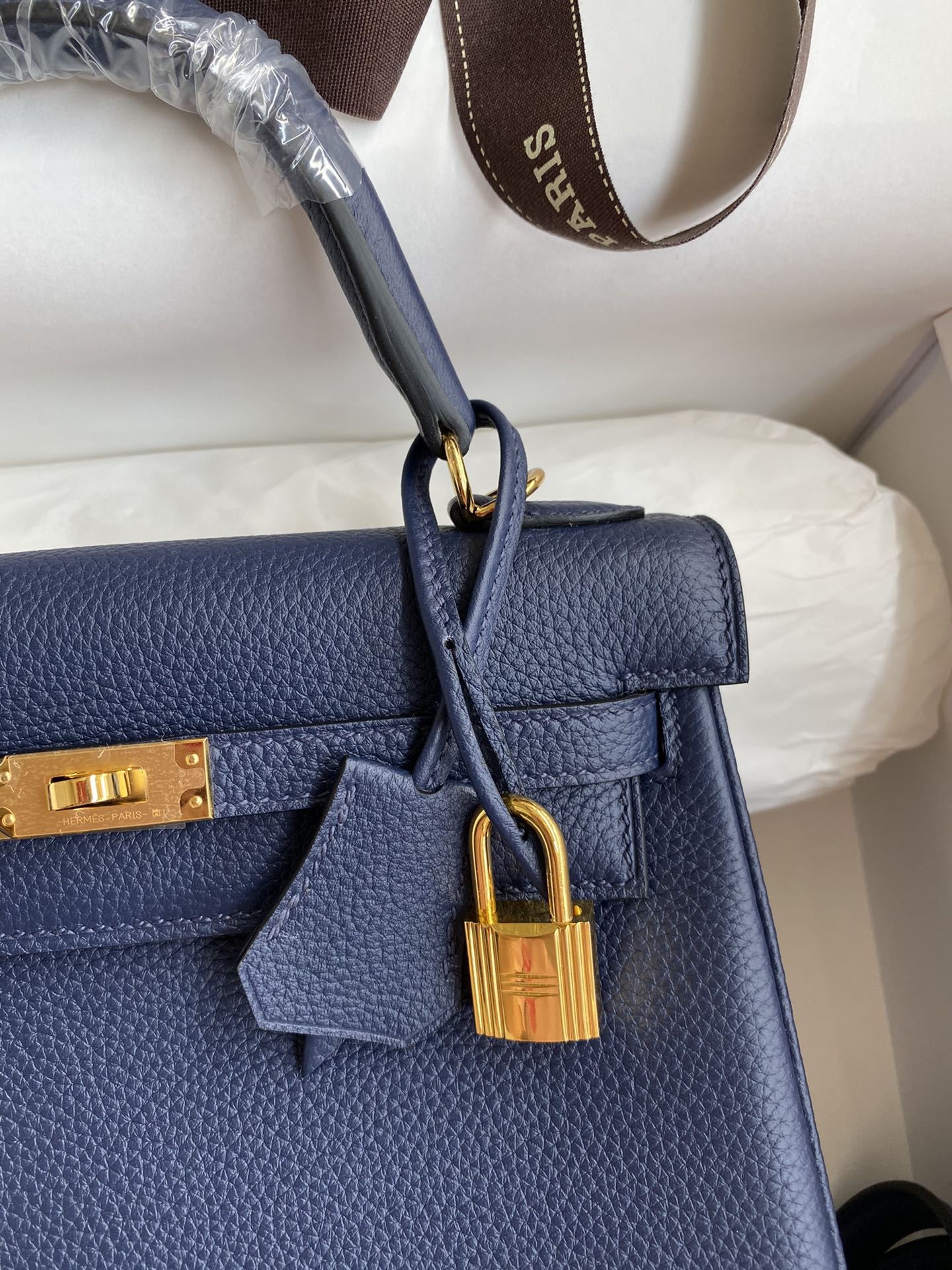 Kelly 25 Togo Leather Bag