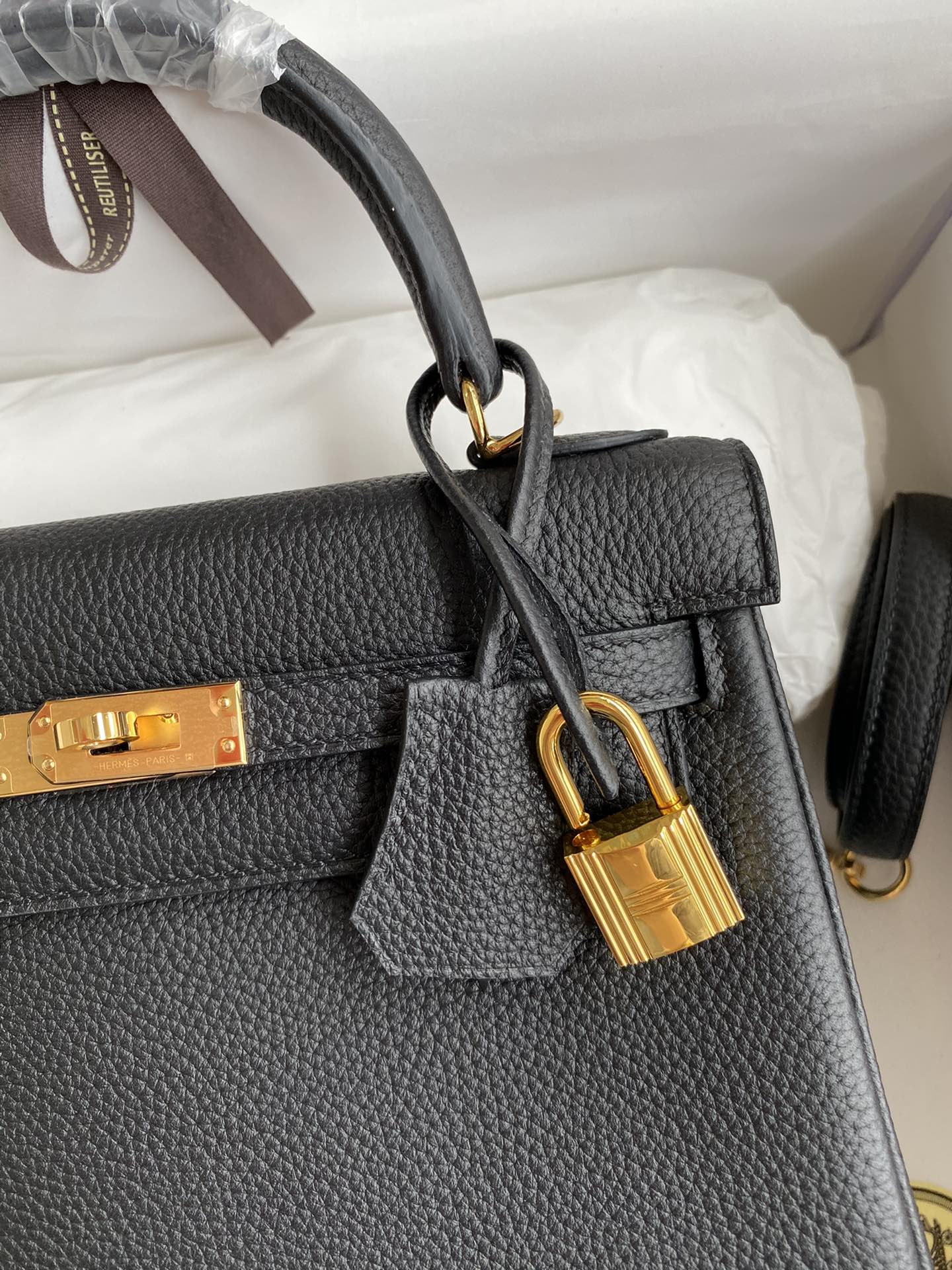 Kelly 25 Togo Leather Bag