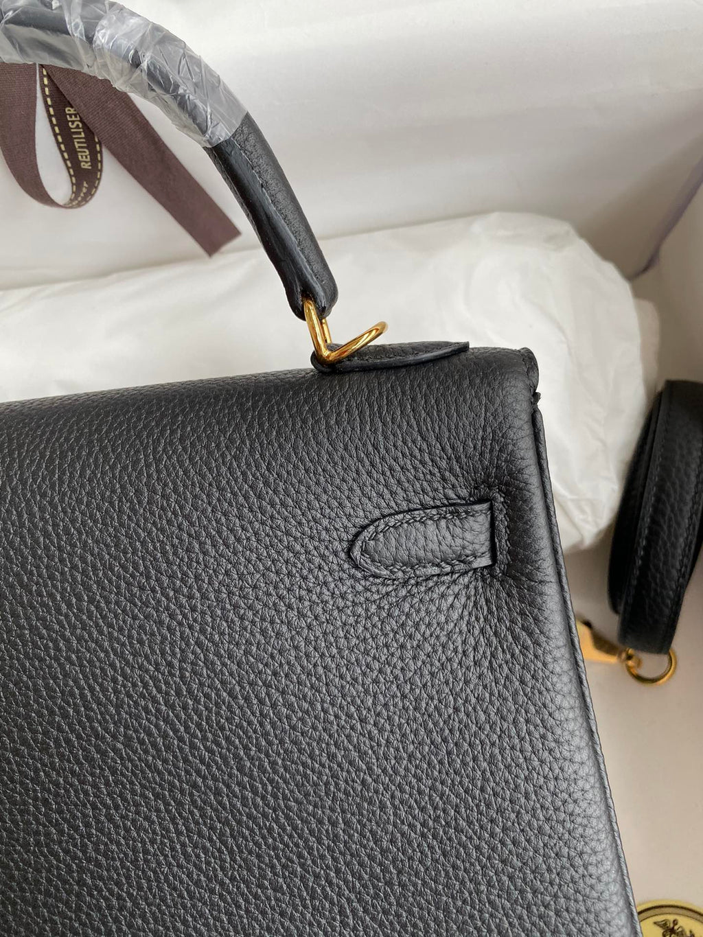 Kelly 25 Togo Leather Bag