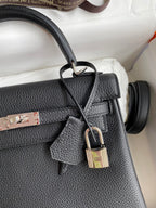 Kelly 25 Togo Leather Bag