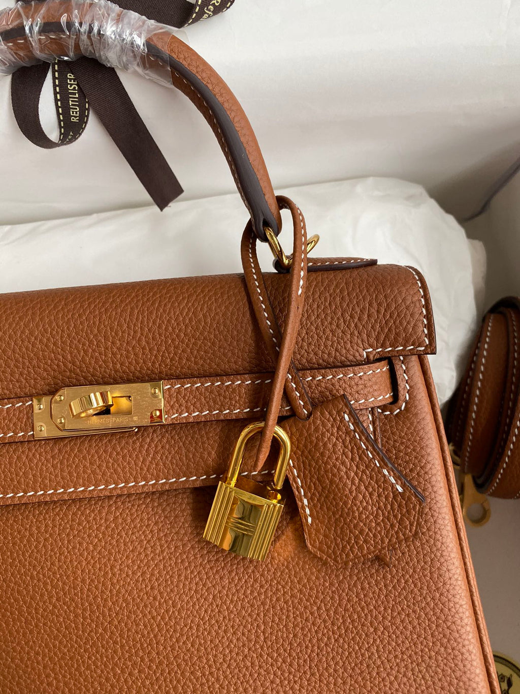 Kelly 25 Togo Leather Bag
