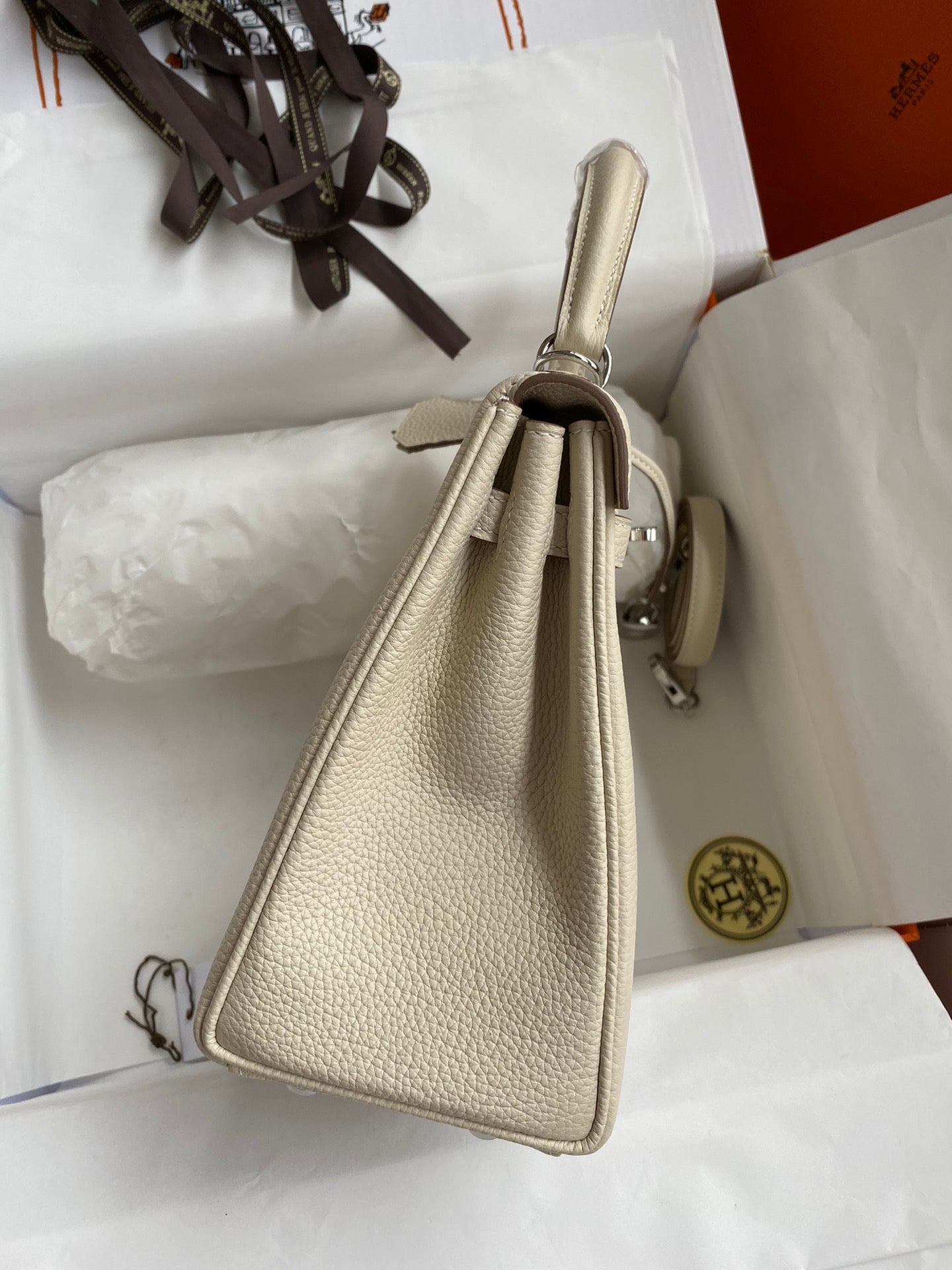Kelly 25 Togo Leather Bag