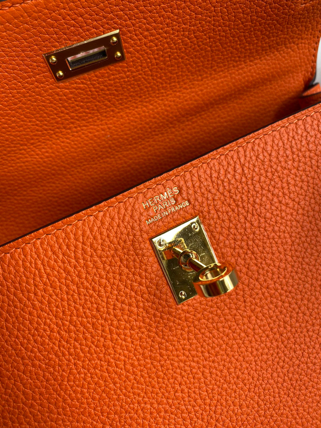 Kelly 25 Togo Leather Bag