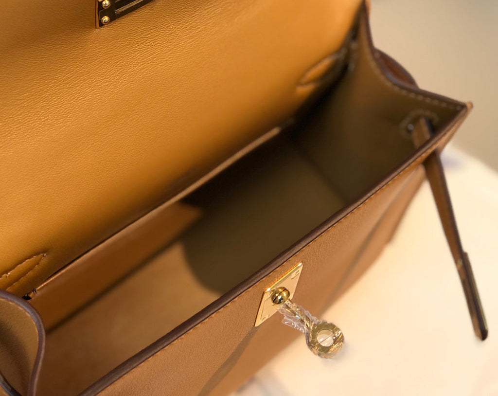 Kelly Pochette 22