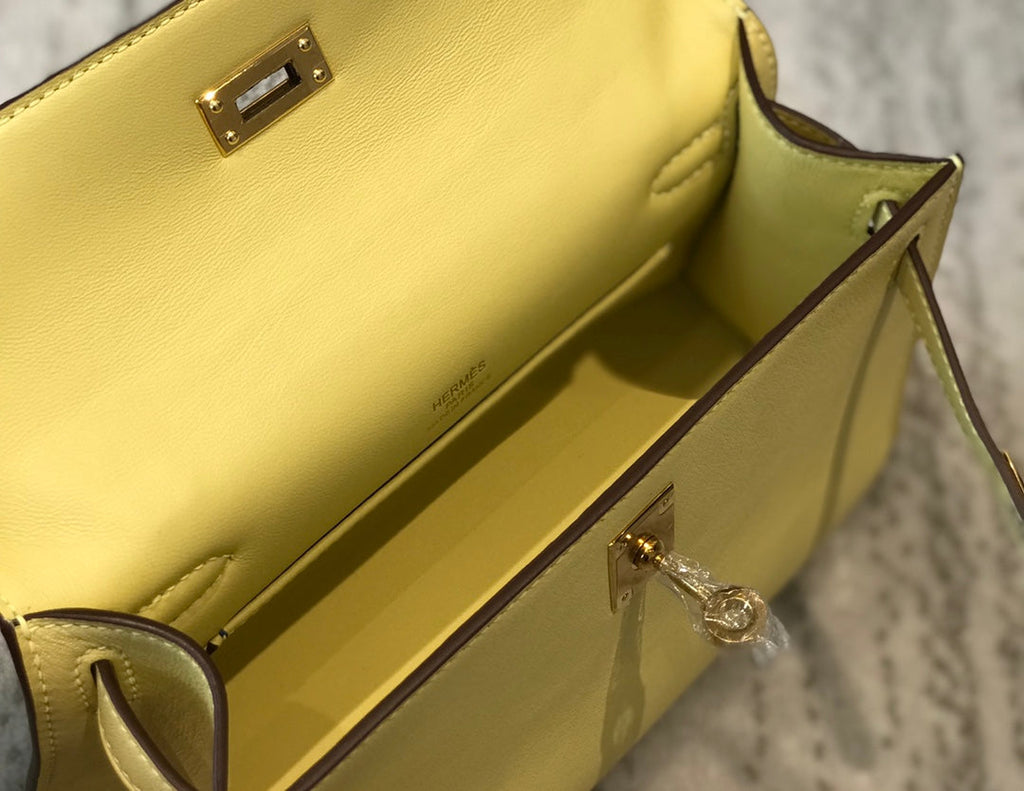 Kelly Pochette 22