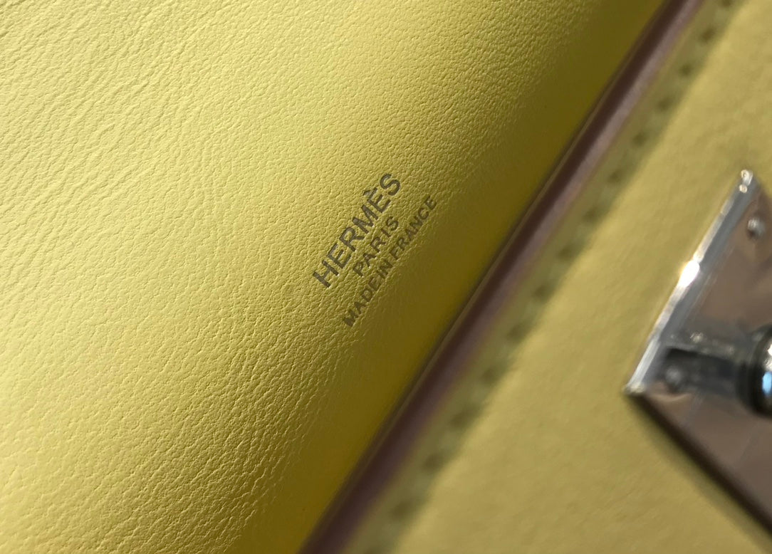 Kelly Pochette 22