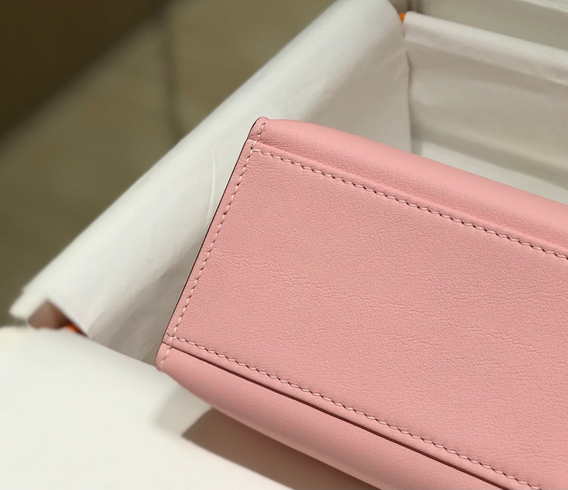 Kelly Pochette 22