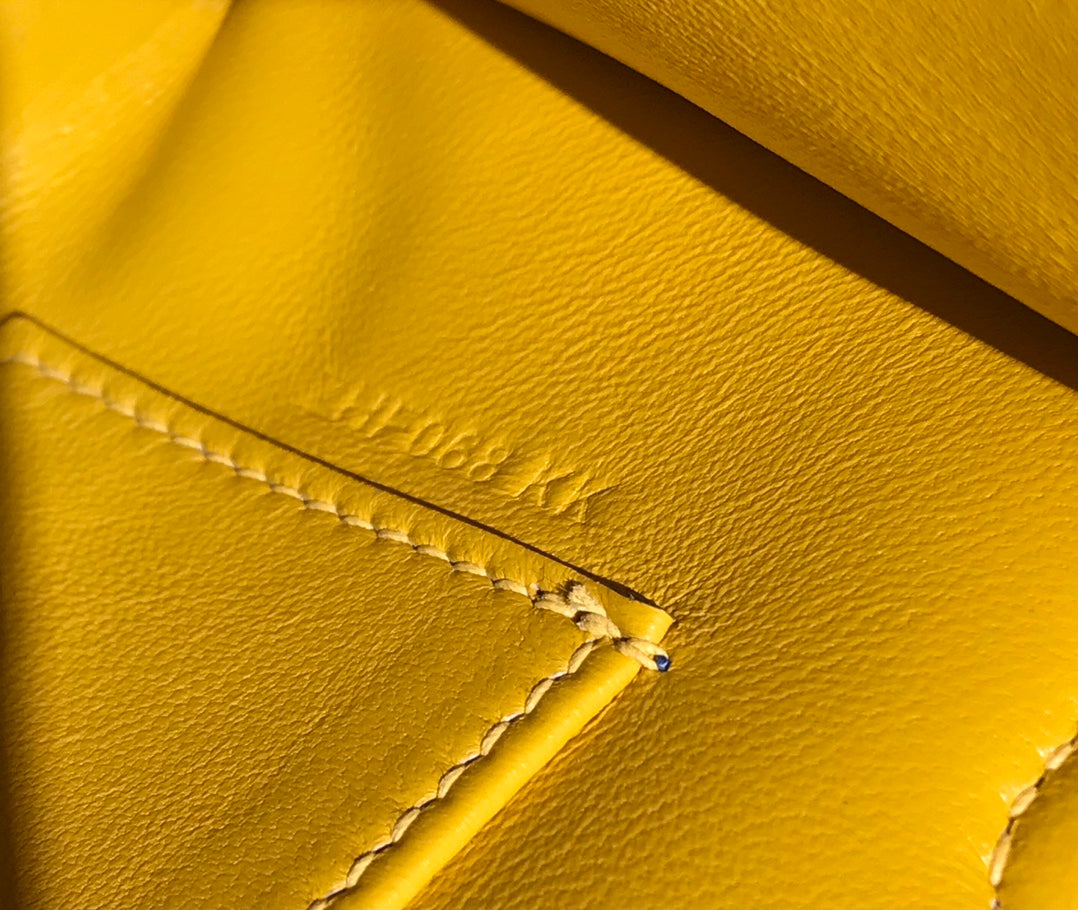 Kelly Pochette 22