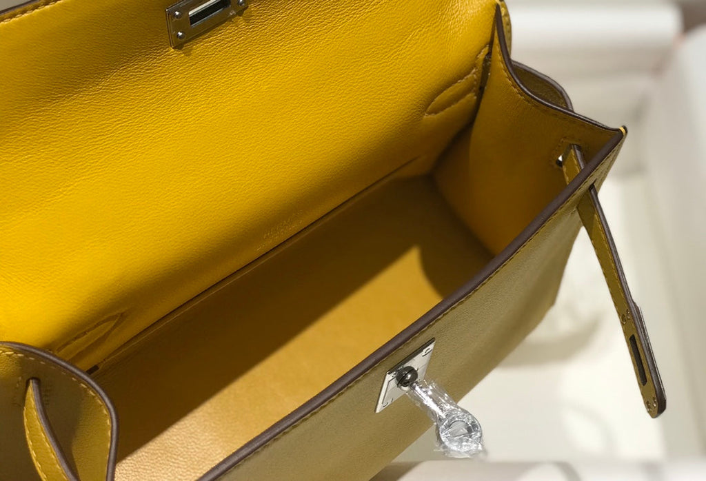 Kelly Pochette 22