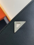Symbole Triangle Plaque Flap Shoulder Bag