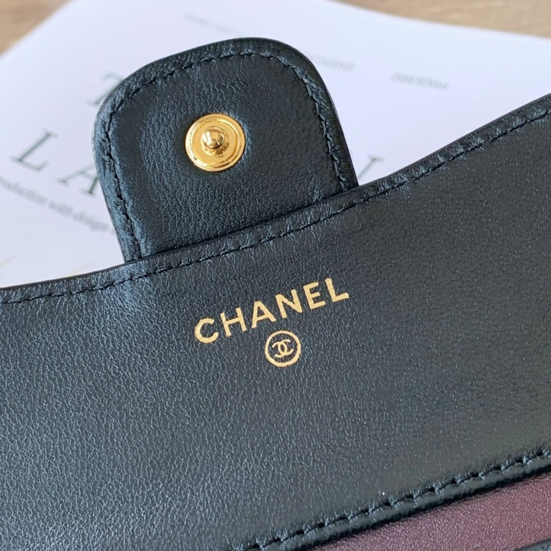 Quilted Mini Wallet