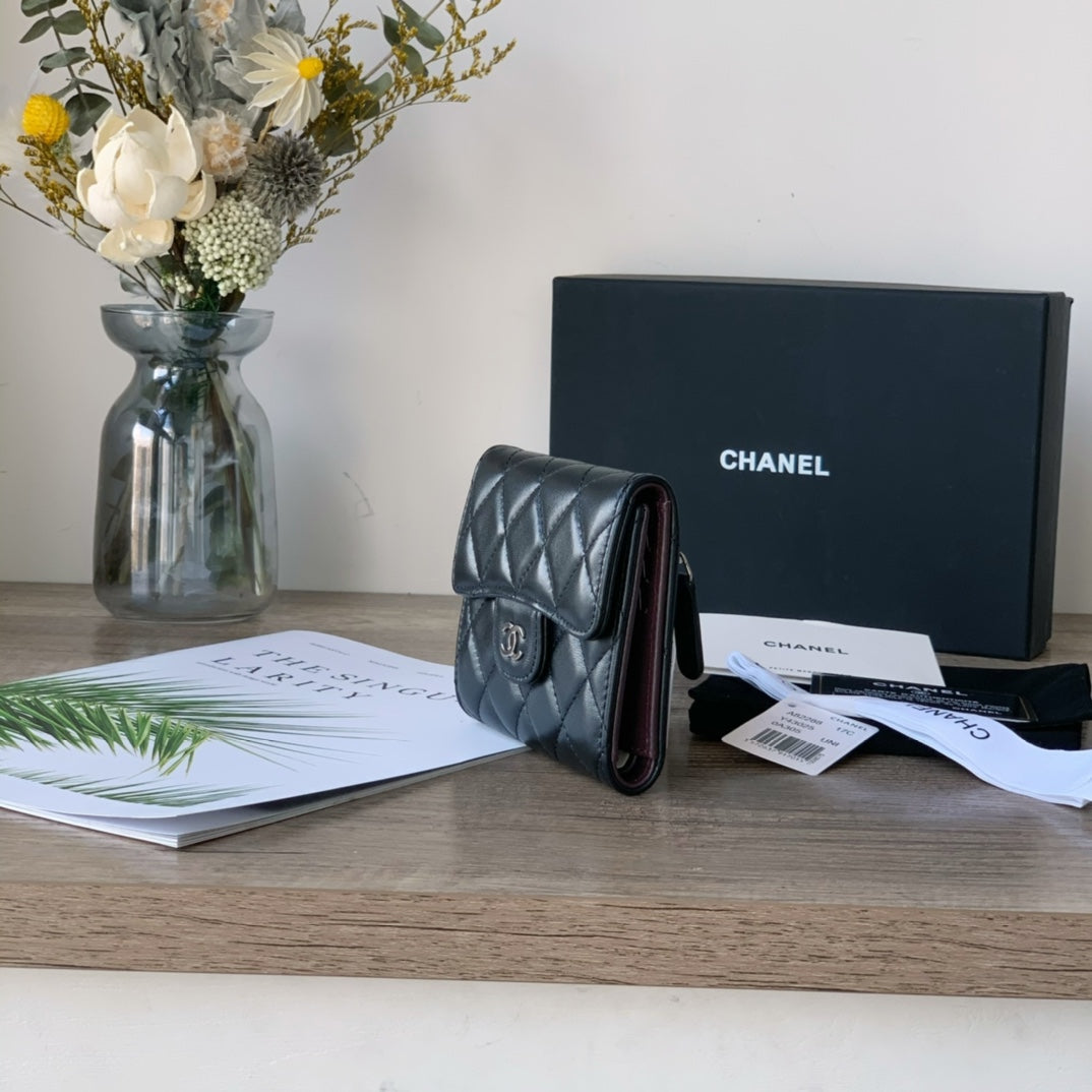 Quilted Mini Wallet
