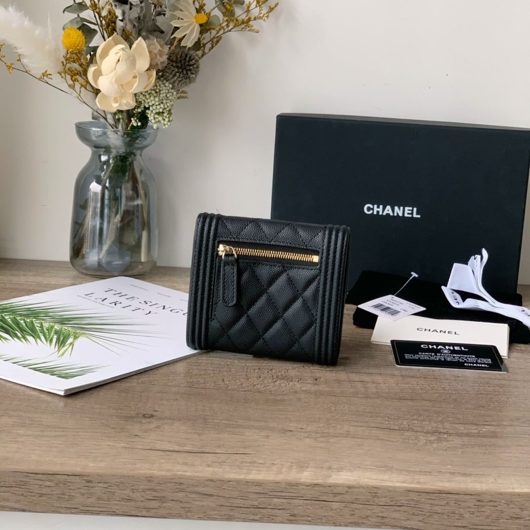 Quilted Caviar Leather Compact Flap Wallet