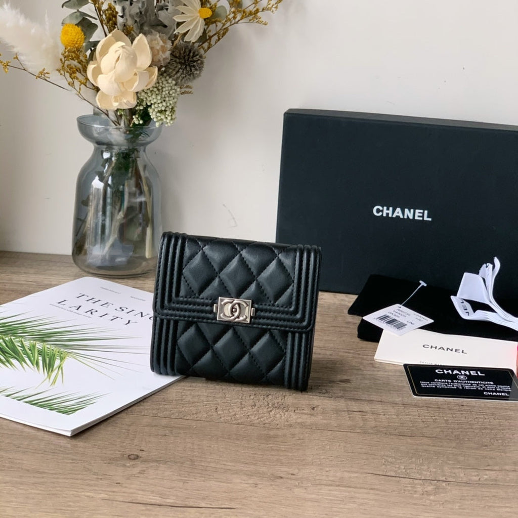 Quilted Leather Compact Flap Wallet