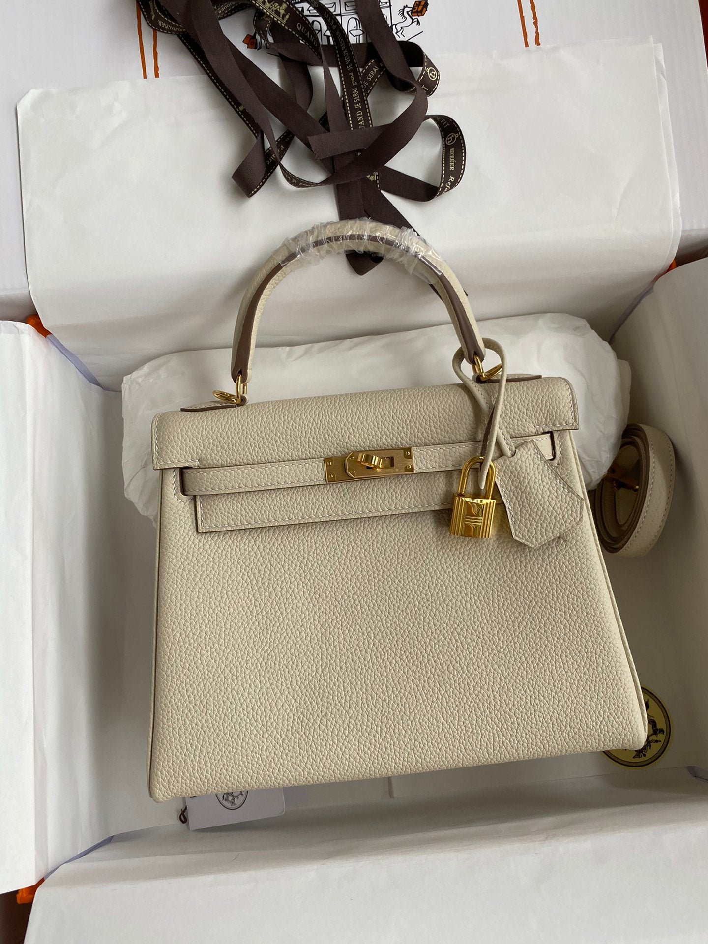 Kelly 25 Togo Leather Bag