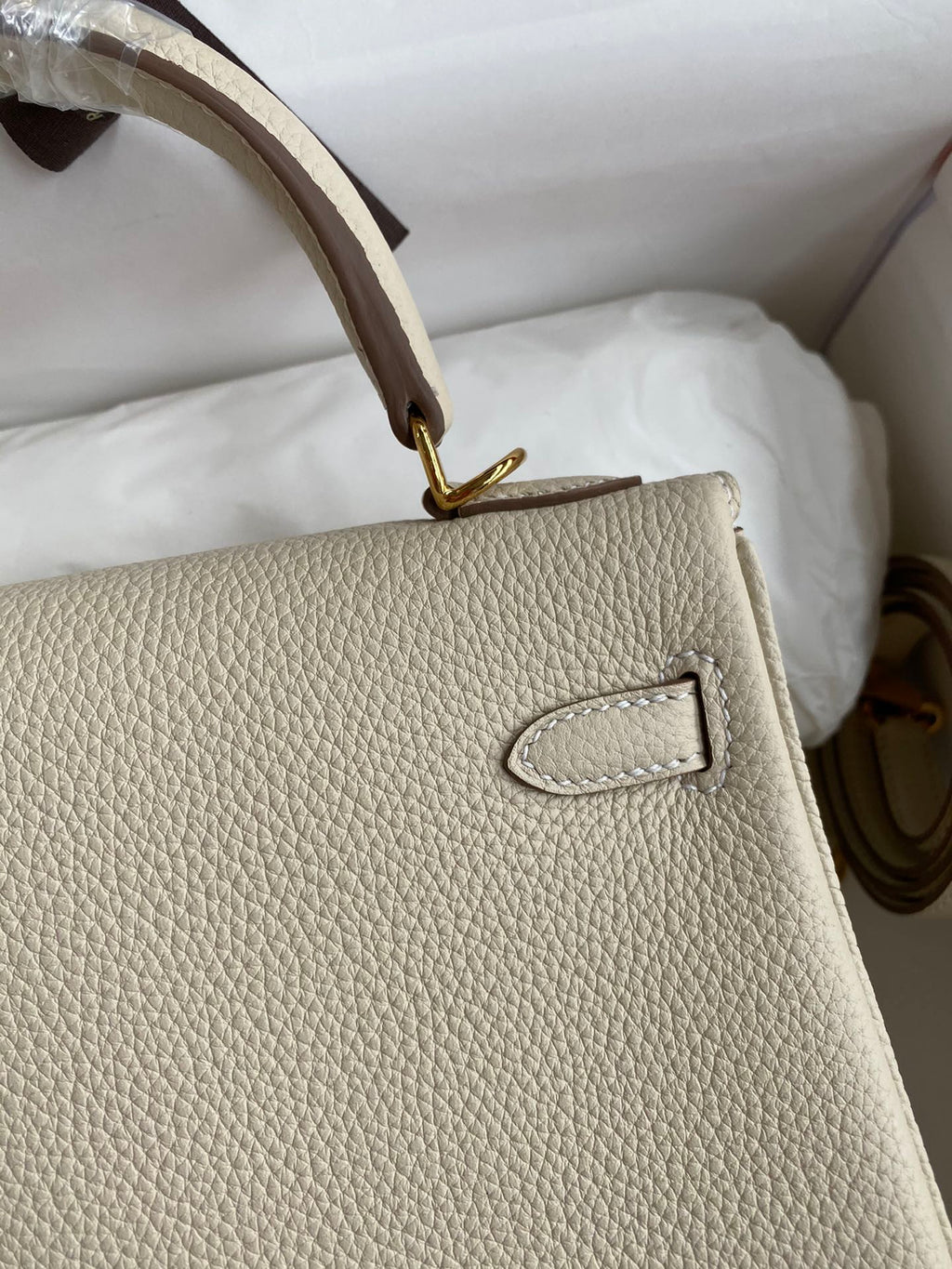 Kelly 25 Togo Leather Bag