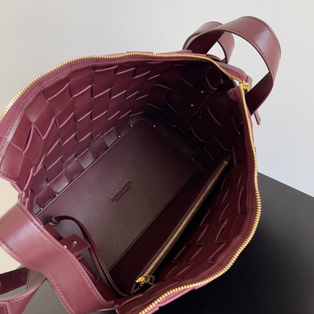 Cassette Bowling Bag