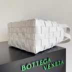 Cassette Bowling Bag