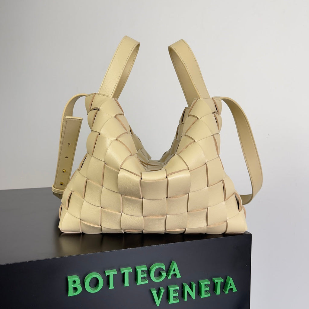 Cassette Bowling Bag