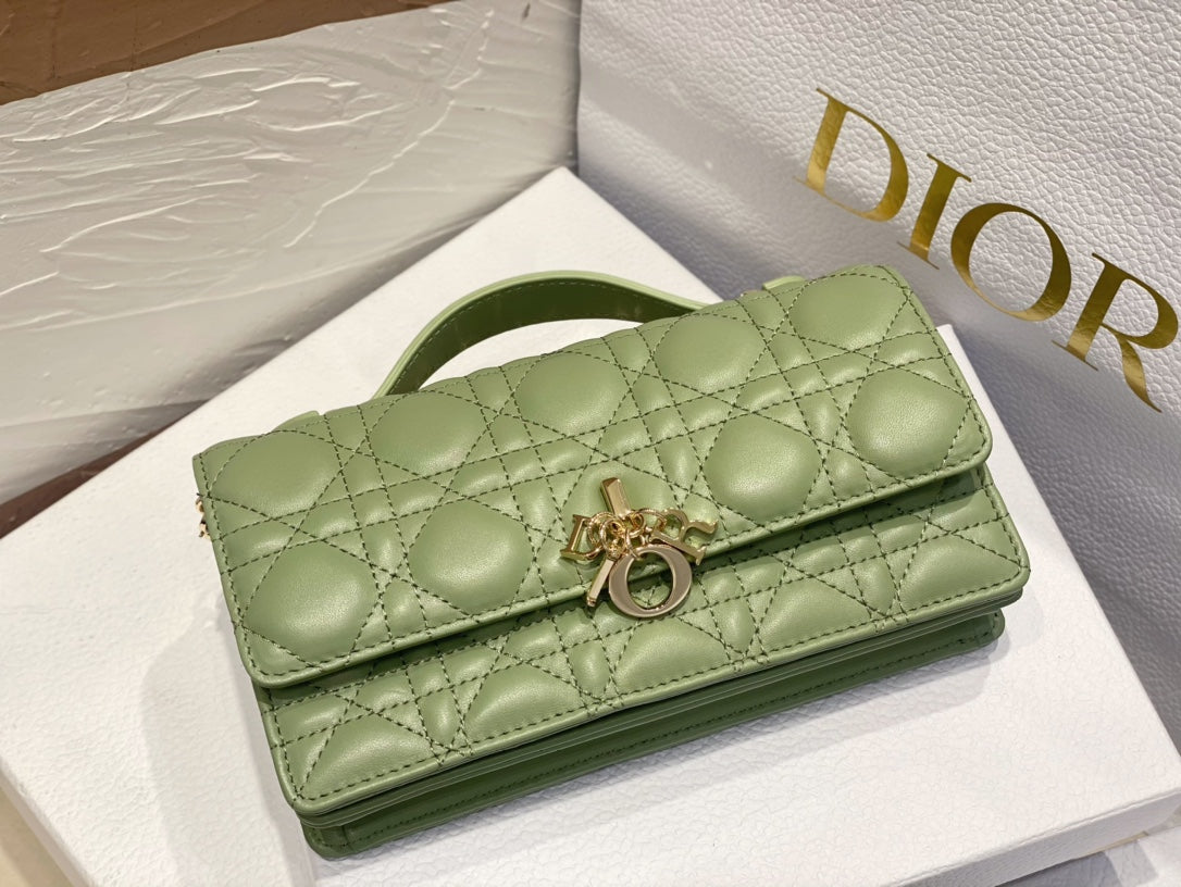Lady Quilted Flap Bag