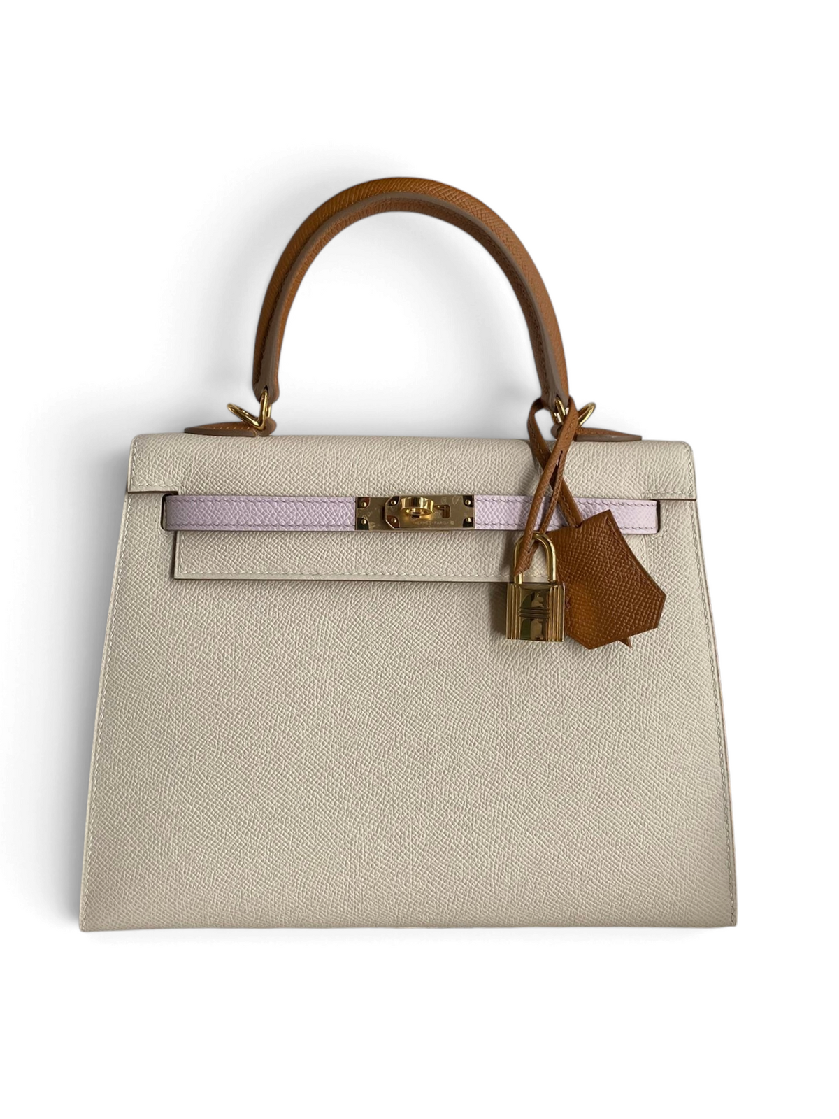 SWORD LUXURY marka, bej renkli, Epsom deri Hermès Kelly 25 çanta, altın donanımlı kilit ve askı detaylı.