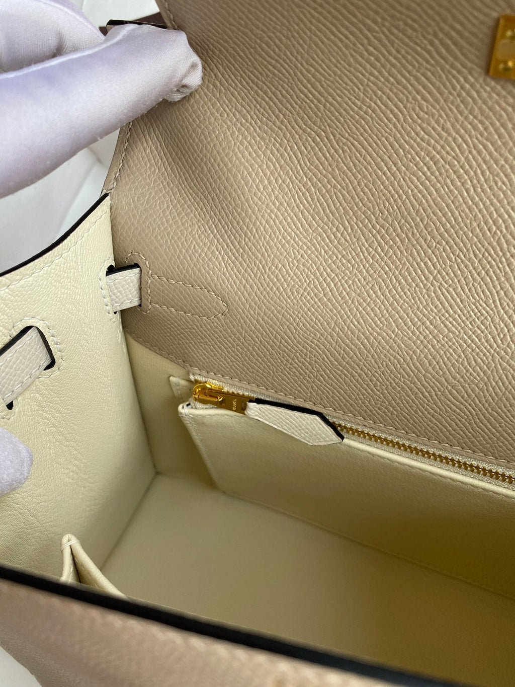 Kelly 25cm Epsom Leather Bag