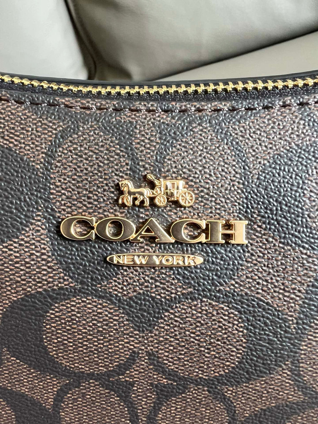 Teri Shoulder Bag