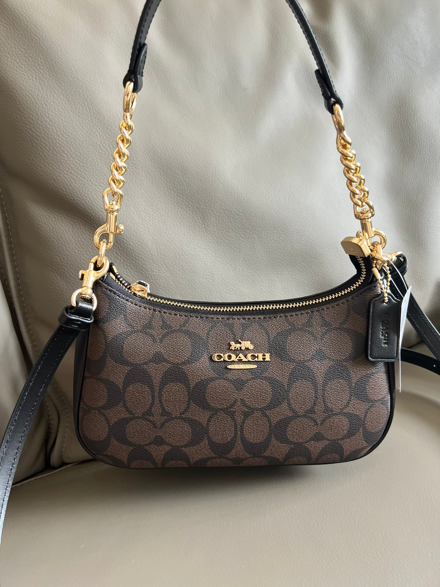 Teri Shoulder Bag