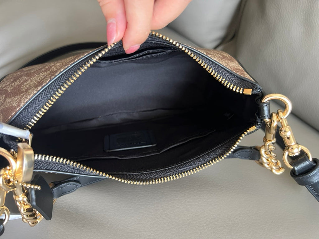 Teri Shoulder Bag