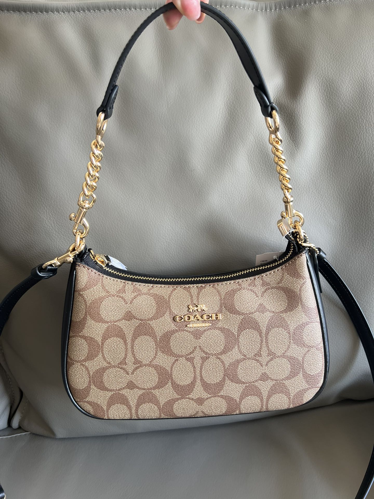 Teri Shoulder Bag