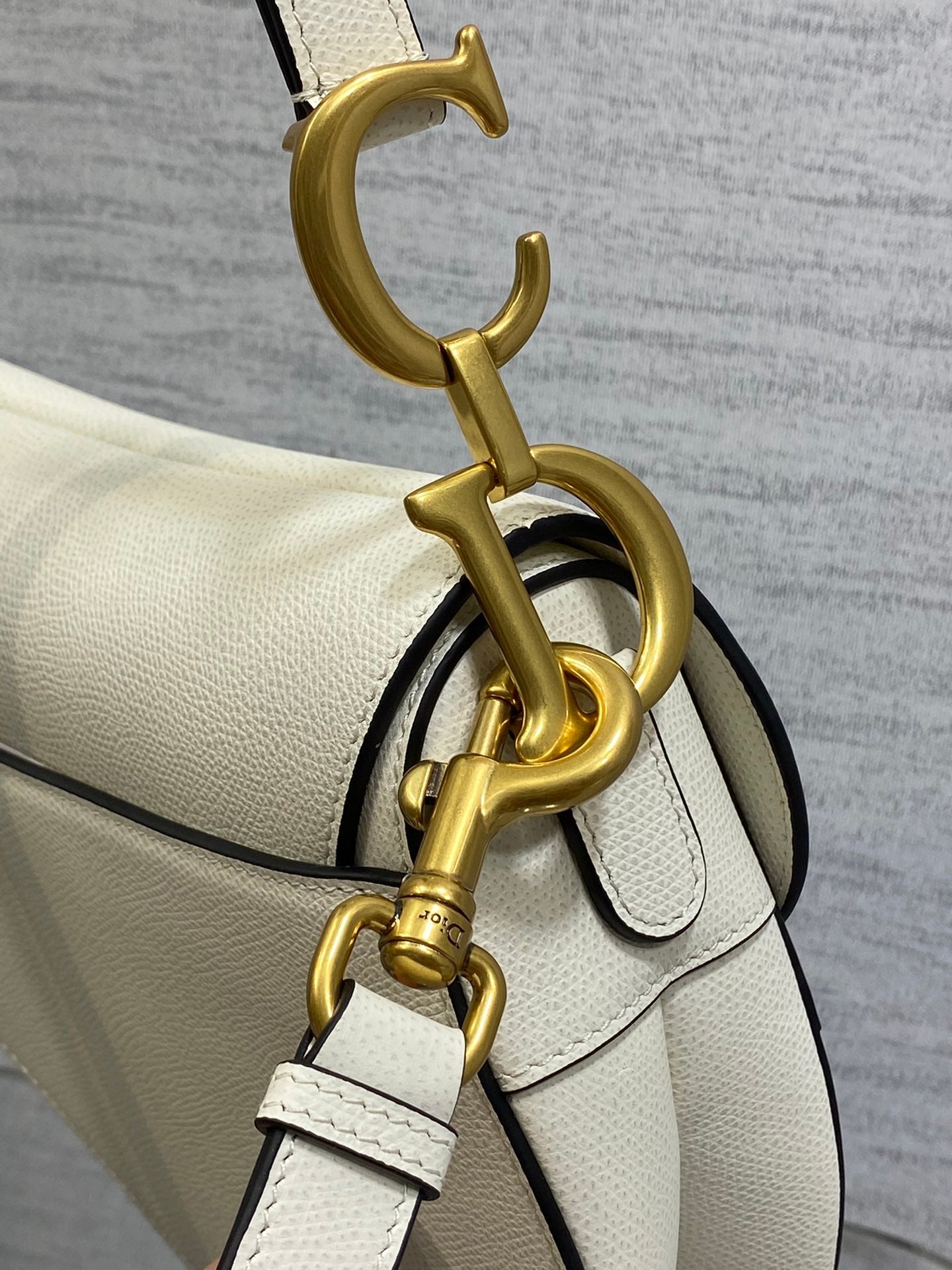 Saddle Bag 24cm