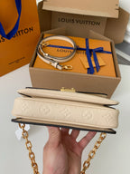 Pochette Métis East West Bag