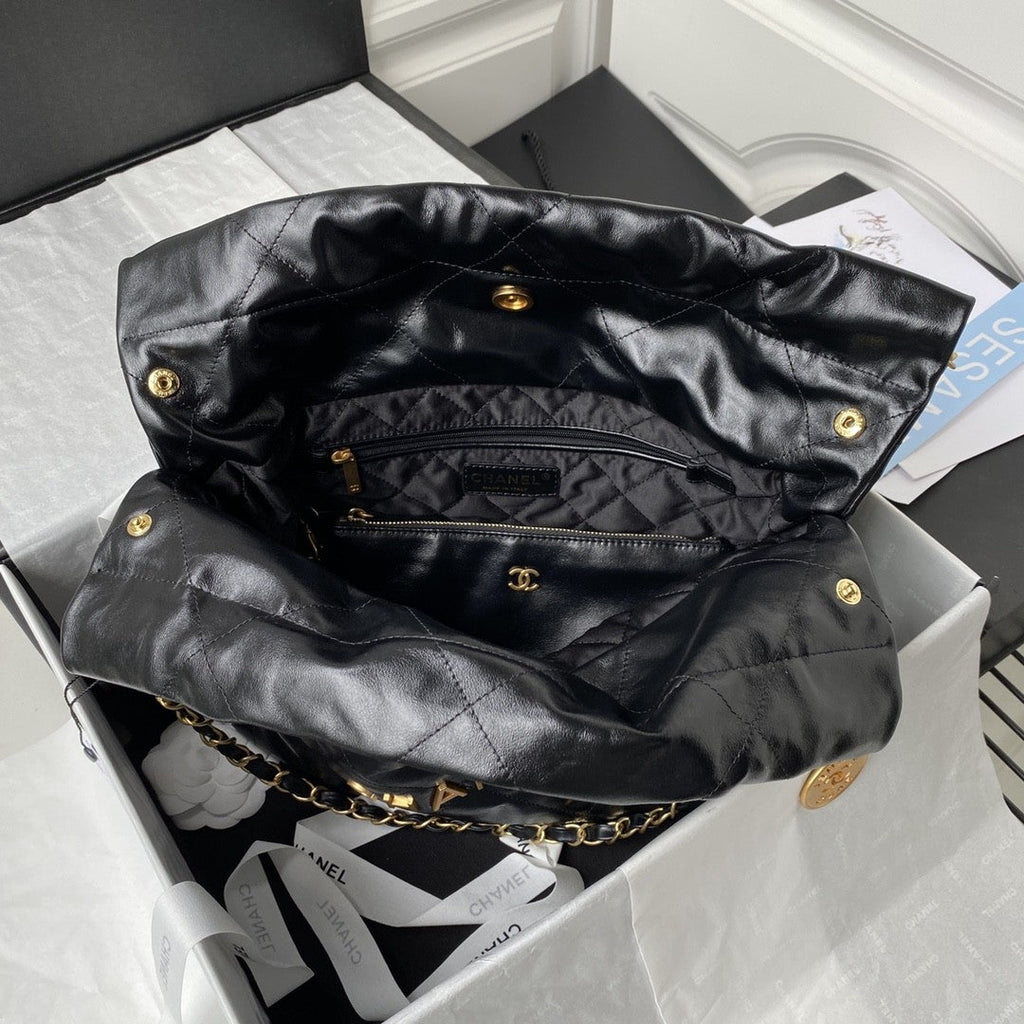 22 Handbags