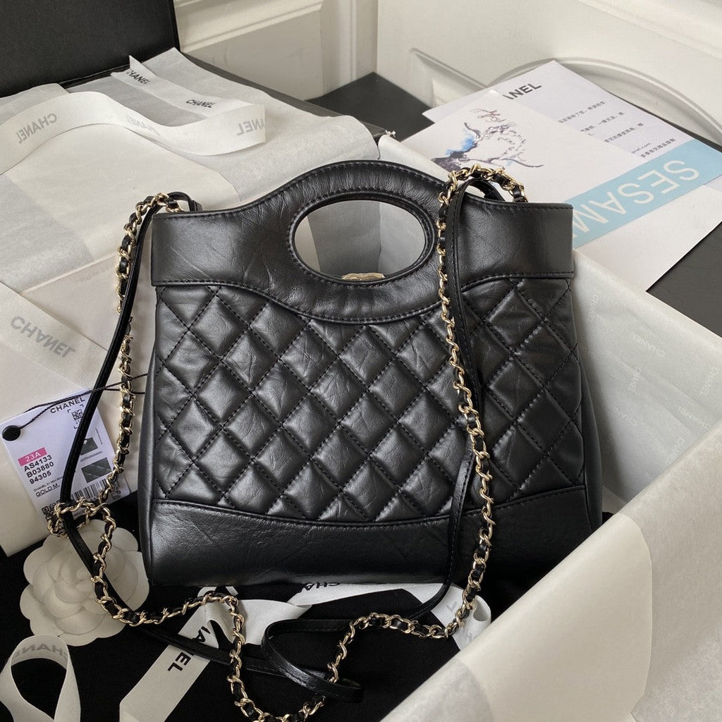 31 Quilted Leather Shopping Bag