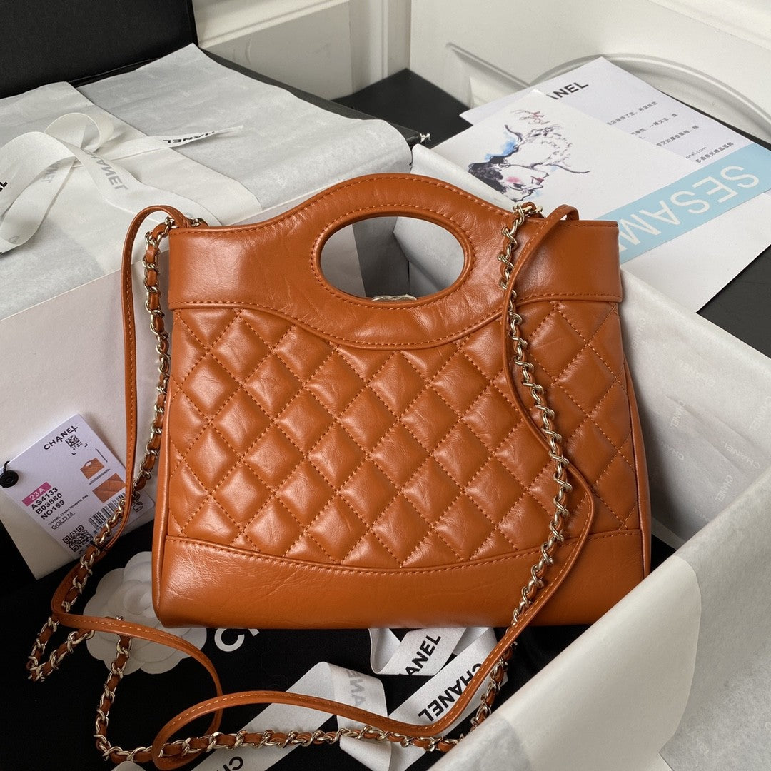 31 Quilted Leather Shopping Bag