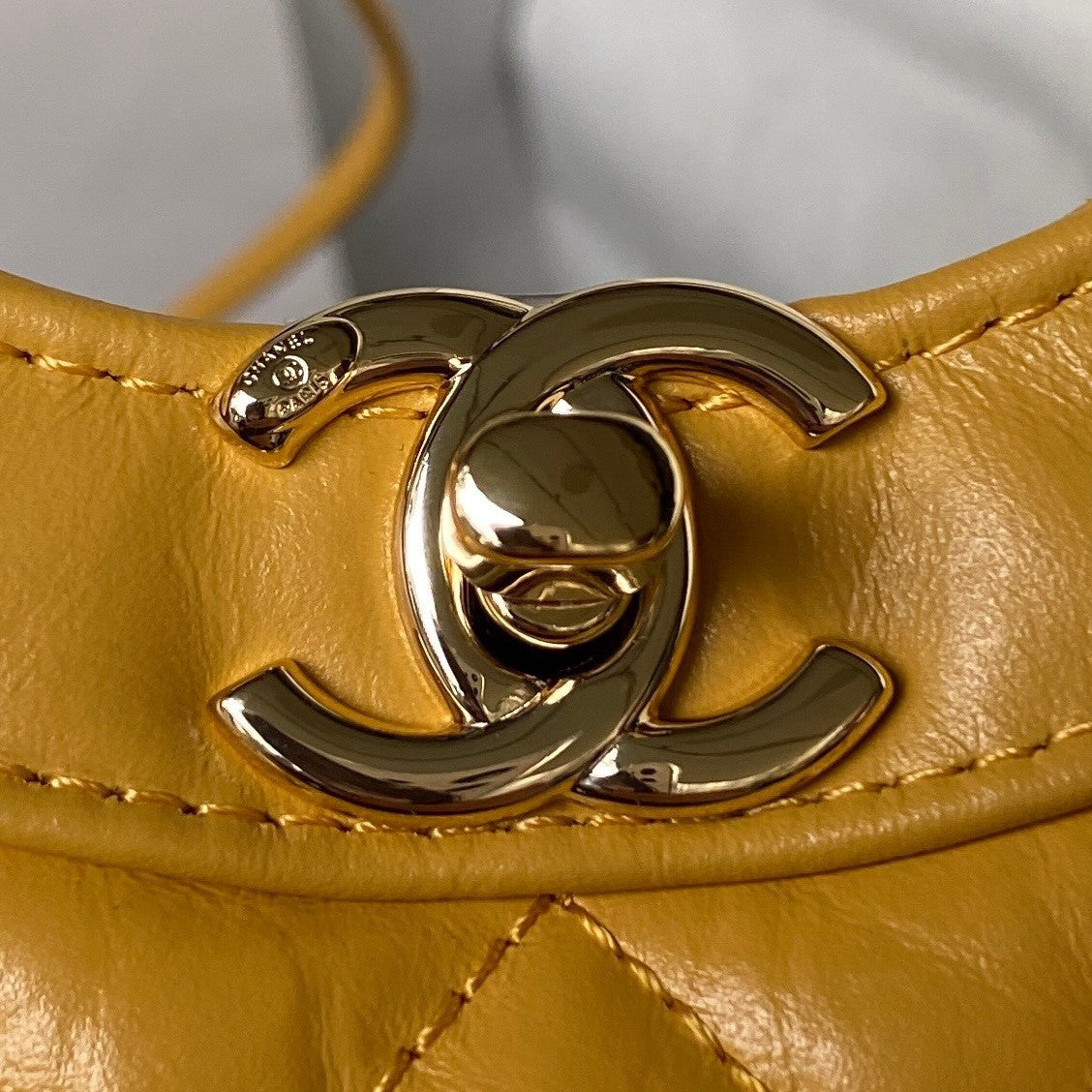 31 Quilted Leather Shopping Bag