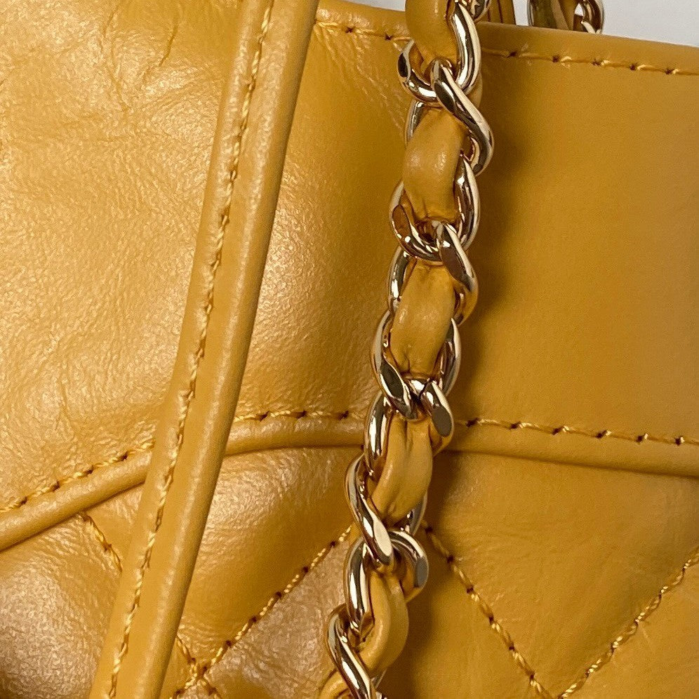 31 Quilted Leather Shopping Bag