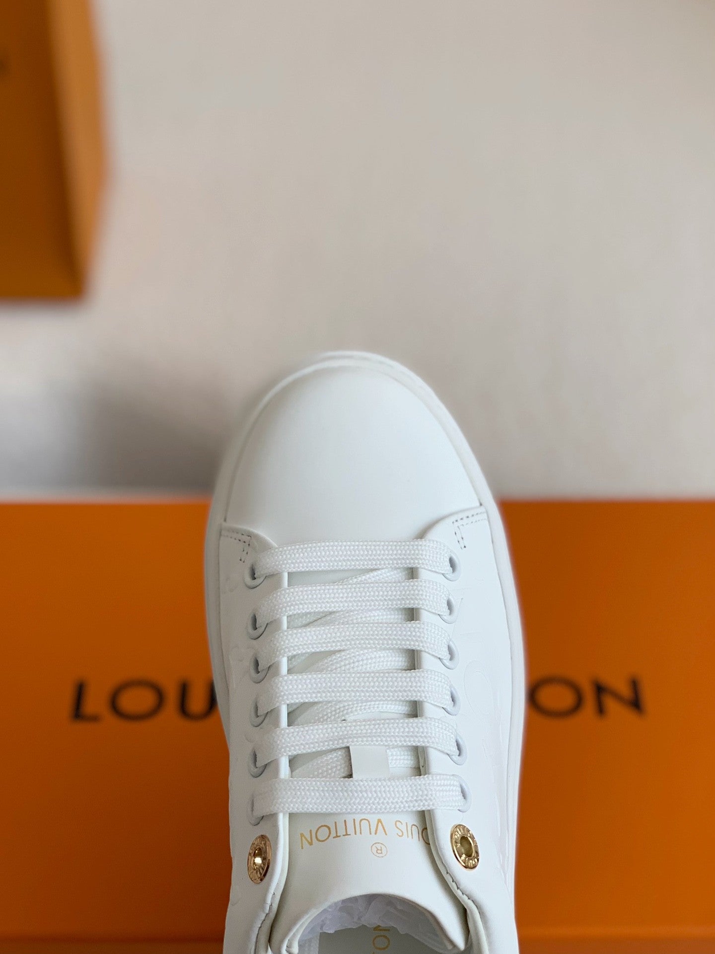 Time Out Sneaker