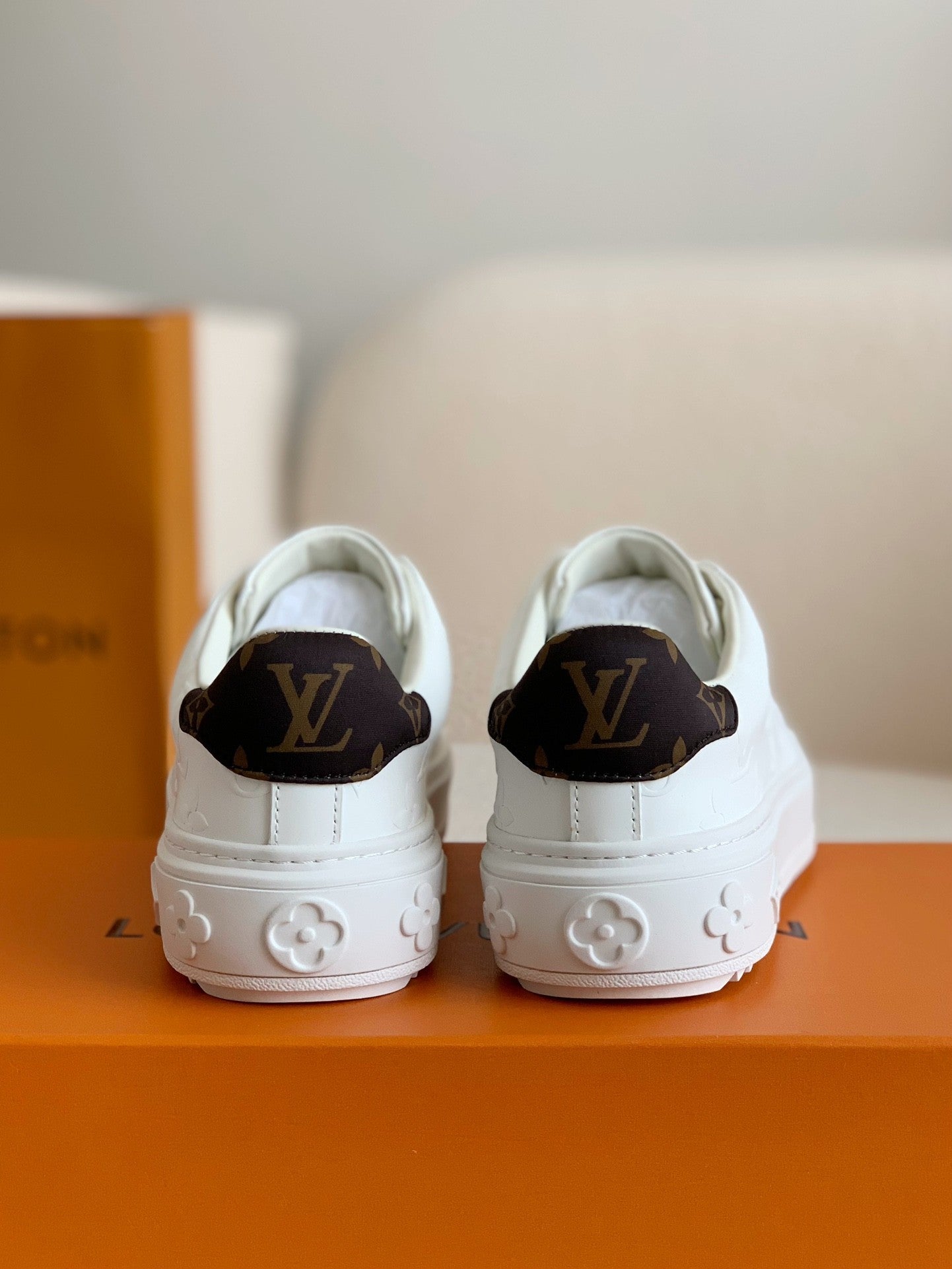 Time Out Sneaker