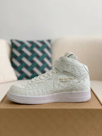Trainer x Air High Sneaker