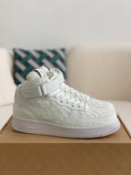 Trainer x Air High Sneaker
