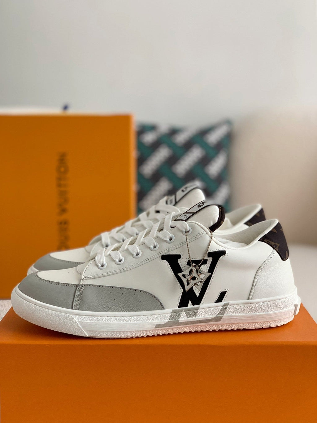 Charlie Sneaker