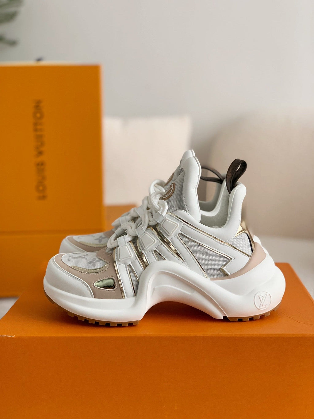 Archlight Sneaker