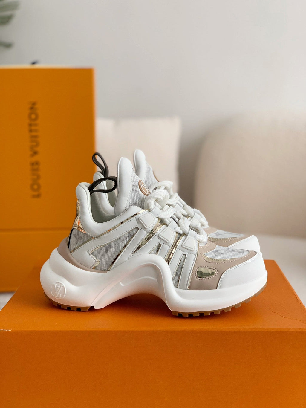 Archlight Sneaker