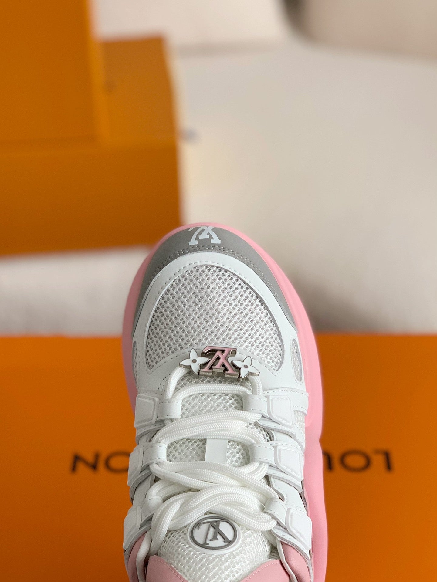 Archlight Sneaker