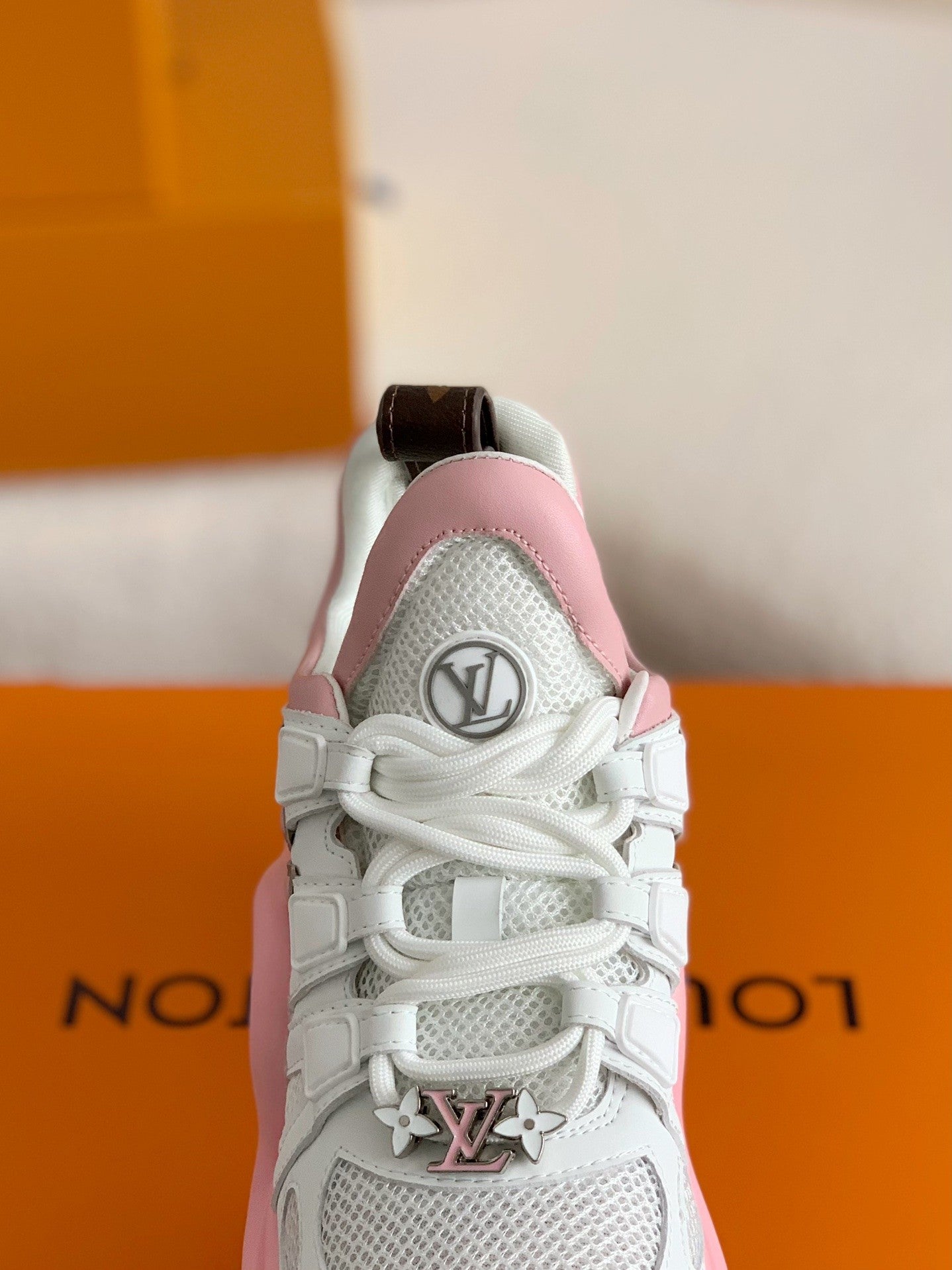 Archlight Sneaker