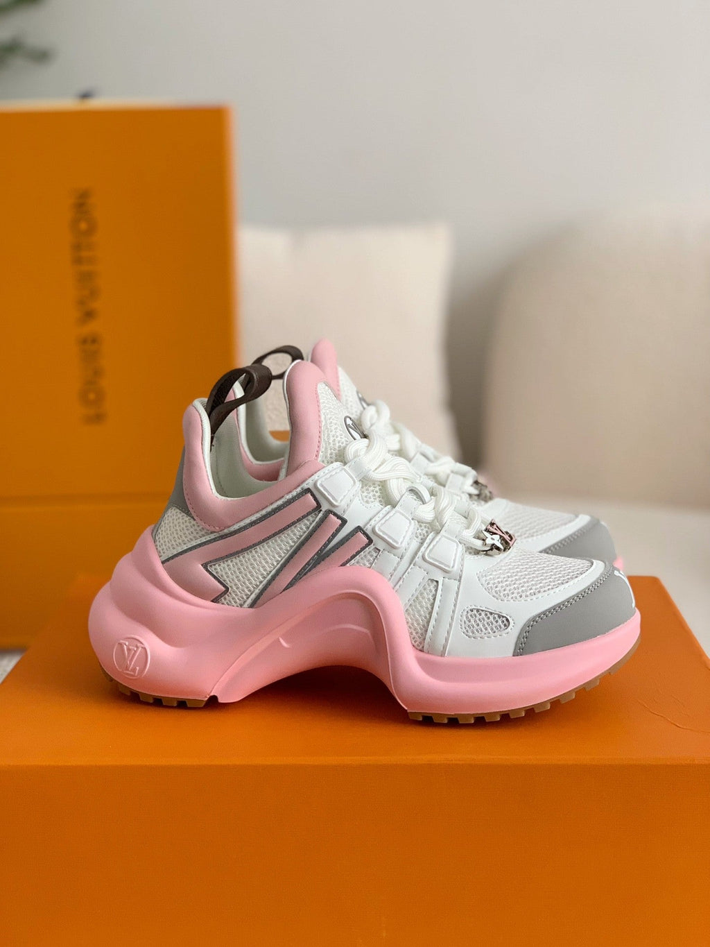 Archlight Sneaker