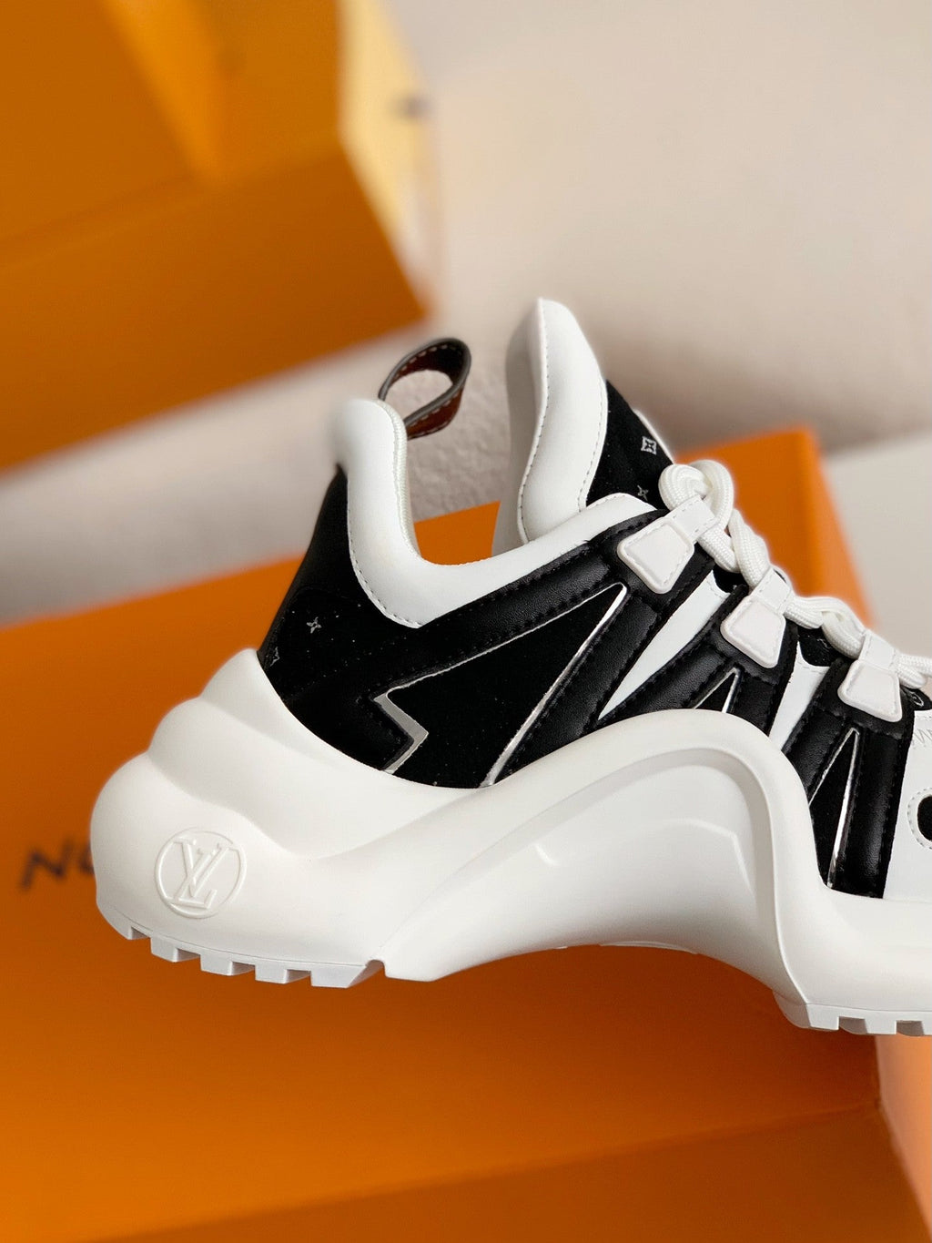 Archlight Sneaker