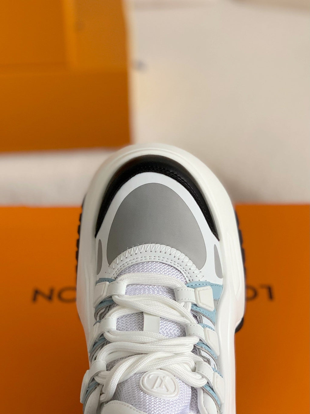 Archlight Sneaker