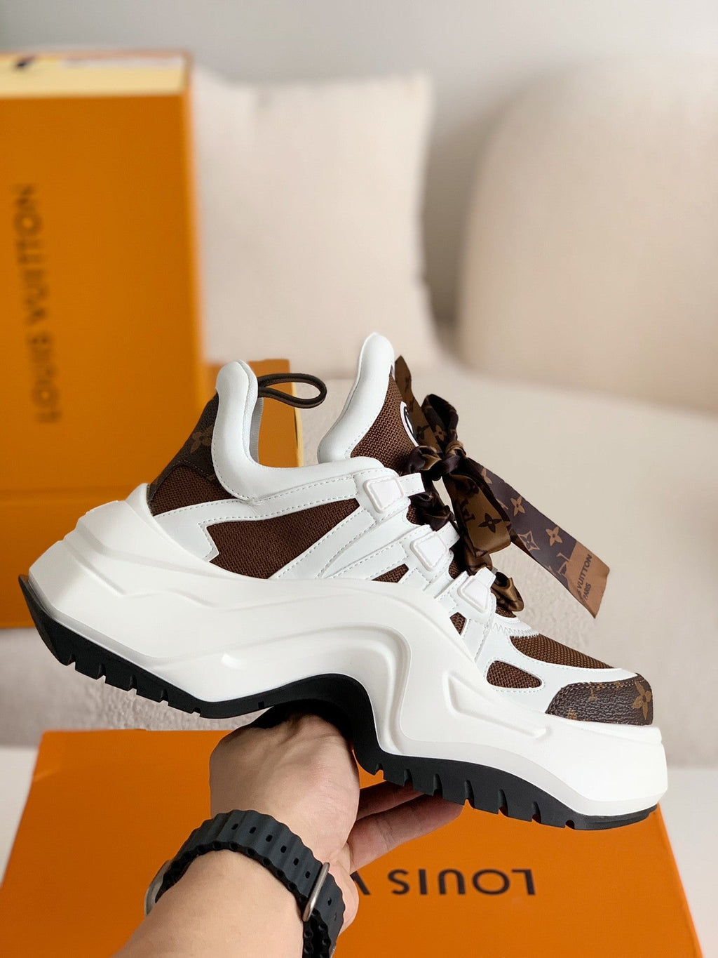 Archlight Sneaker